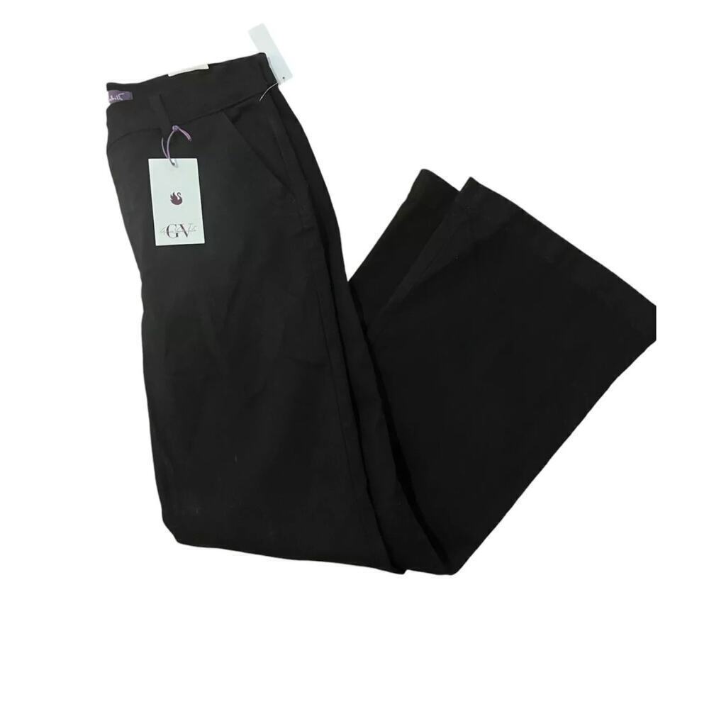 BRAND NEW Gloria Vanderbilt “Amanda” 14S The Original Slimming black jeans.